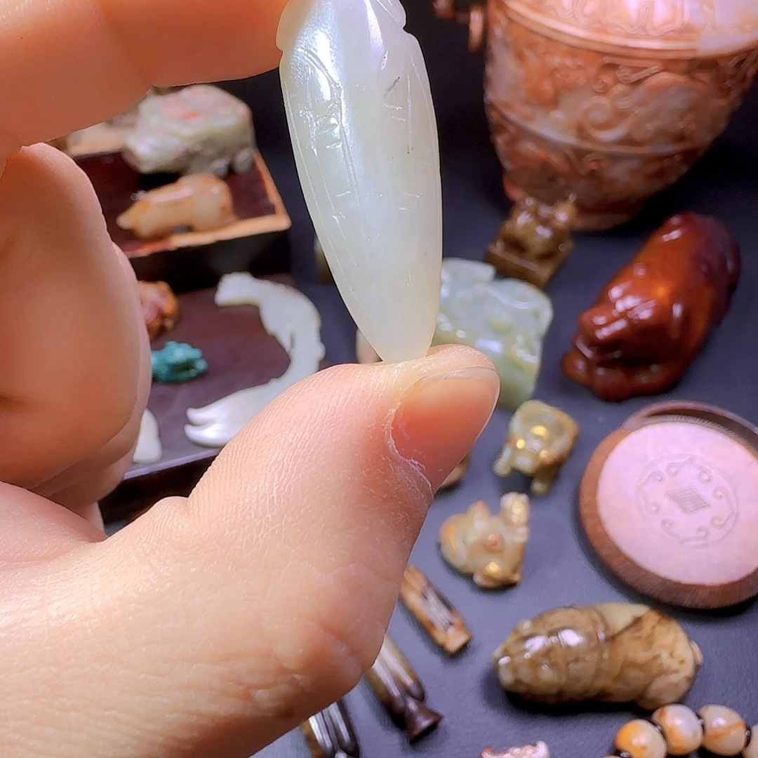 未镶嵌和田玉挂件