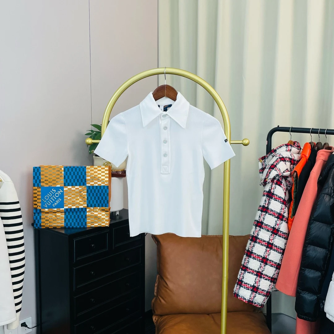 99新 LouisVuitton/路易威登 白色袖标针织短袖 M码 99新