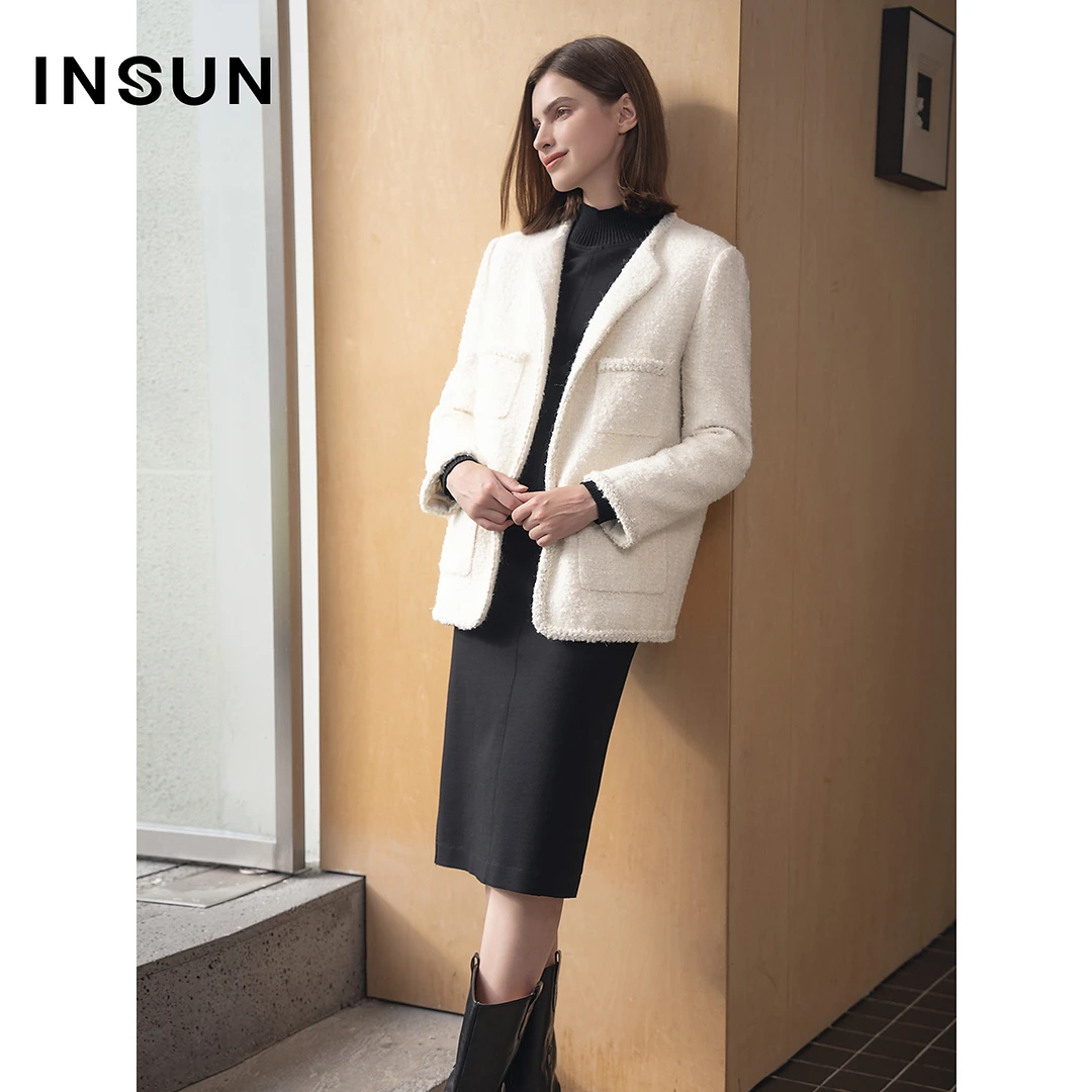 INSUN恩裳冬季时尚设计感绵羊毛毛织连衣裙