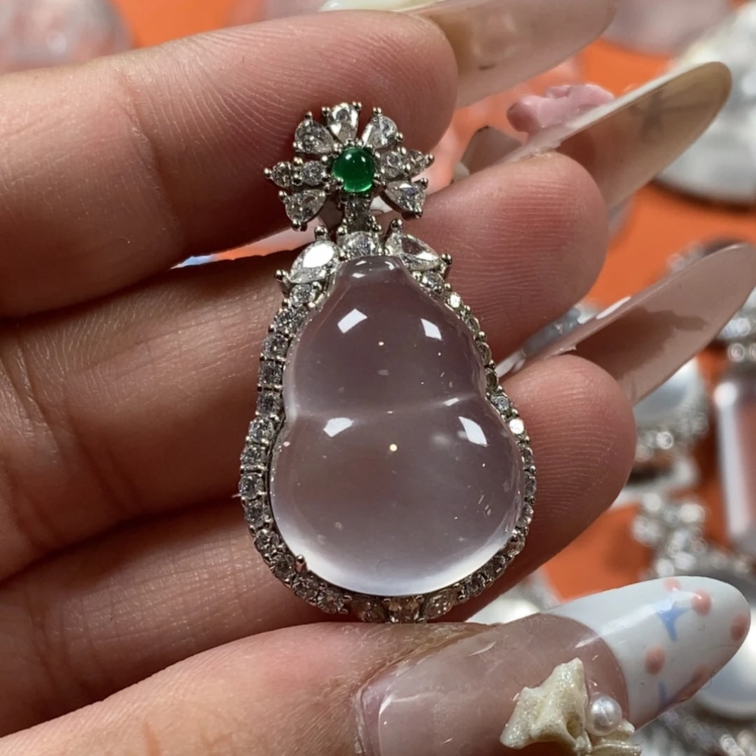 石英质玉银S925镶嵌颈饰葫芦