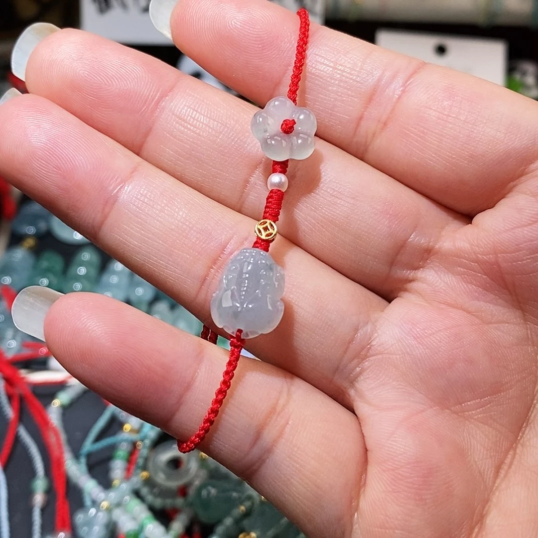 翡翠未镶嵌颈饰貔貅红绳15可调节