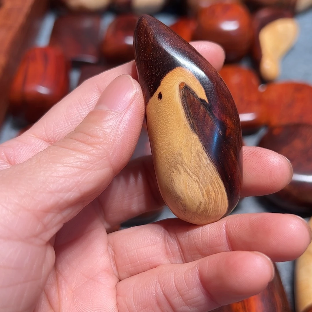 渐***变檀香紫檀（小叶紫檀）