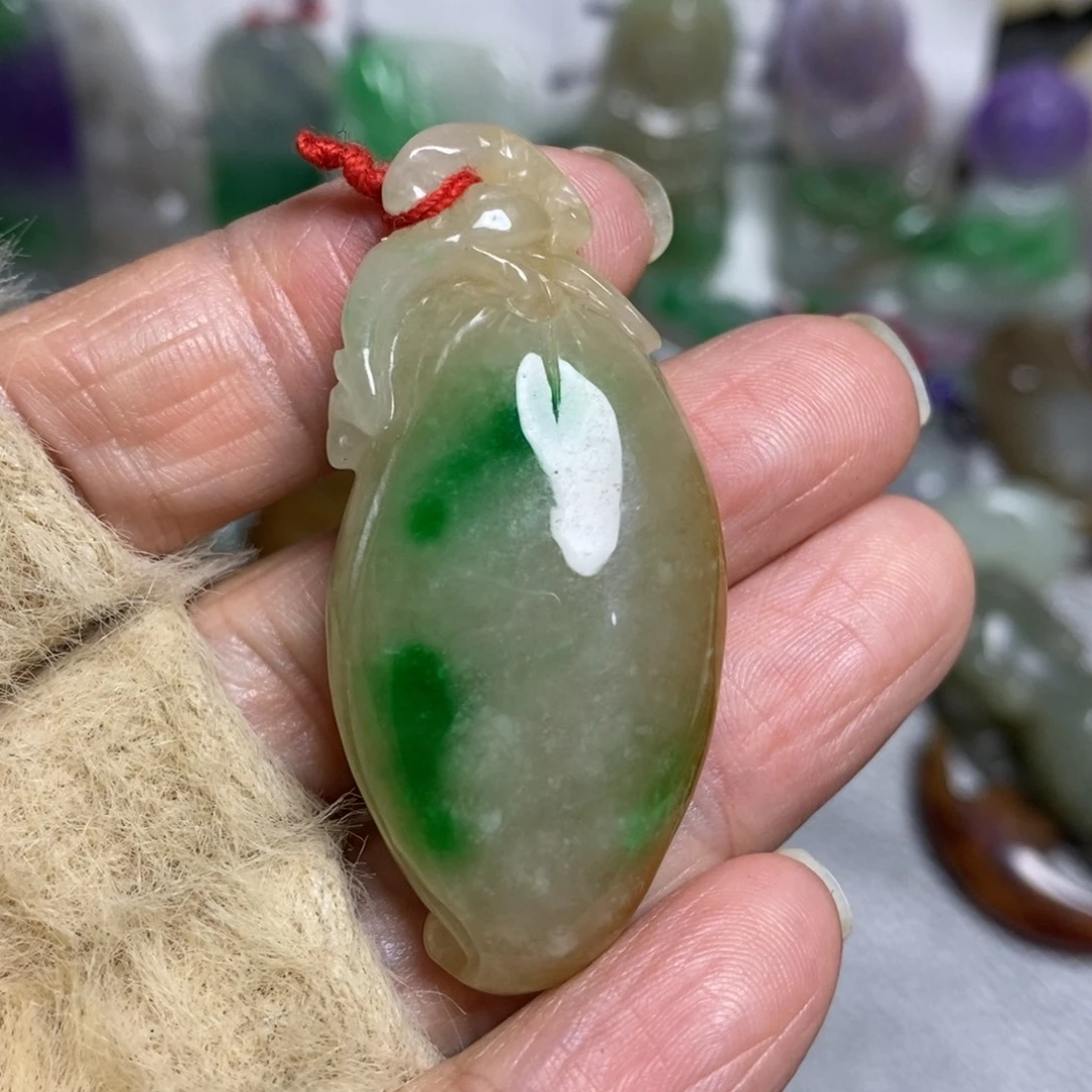 和田玉（糖玉）未镶嵌颈饰