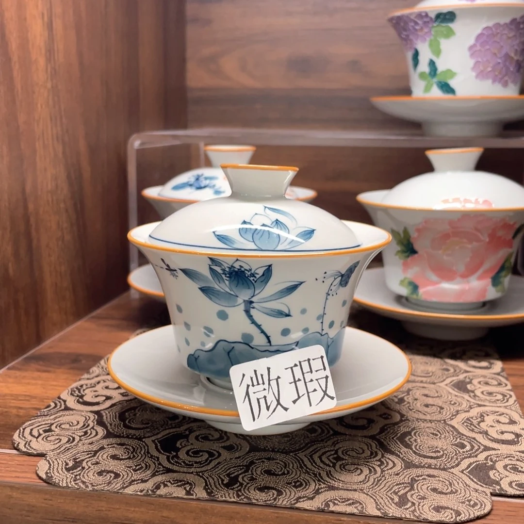 釉下手绘茶具微瑕