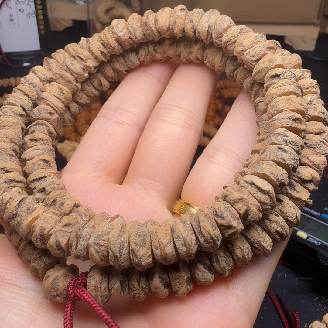 柏香籽/百香籽吊坠大恶魔