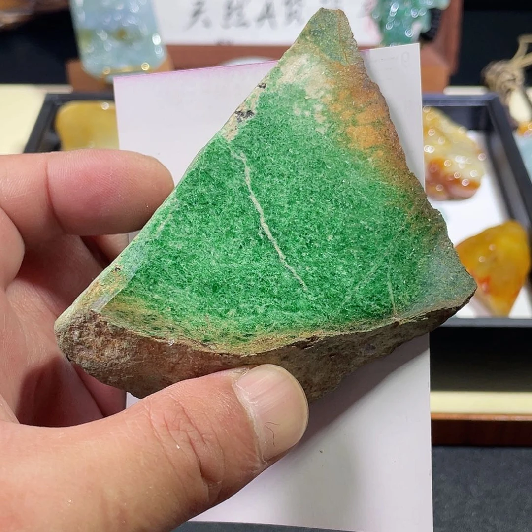 定制翡翠未镶嵌缅料雕刻定制