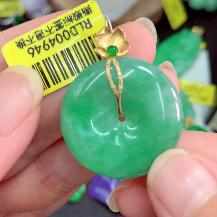 翡翠18K金镶嵌吊坠(不含链)