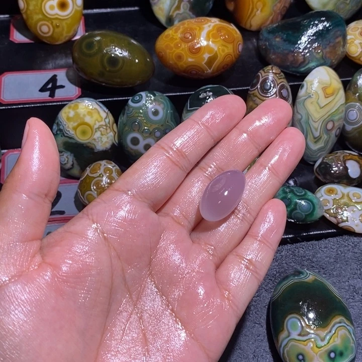 未镶嵌玛瑙/玉髓珠宝奇石用****0