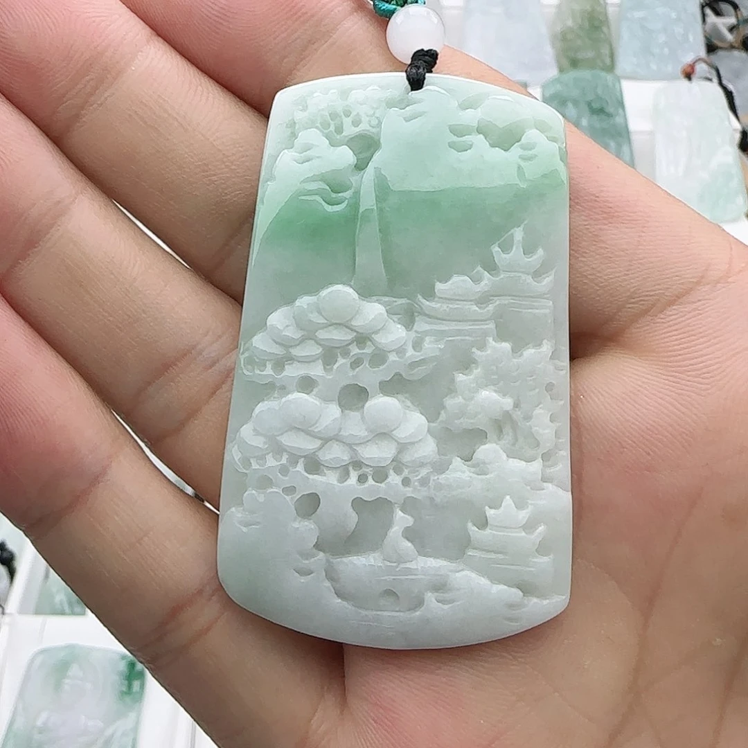 为***&翡翠未镶嵌颈饰翡翠