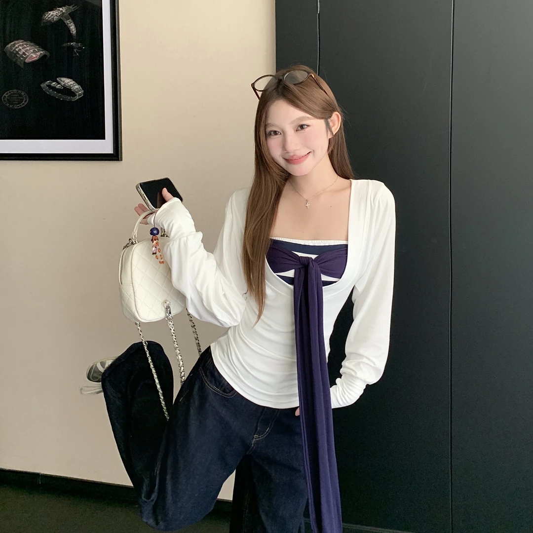 2025秋新款！设计套装条纹抹胸上衣搭配长袖罩衫两件套显瘦气质