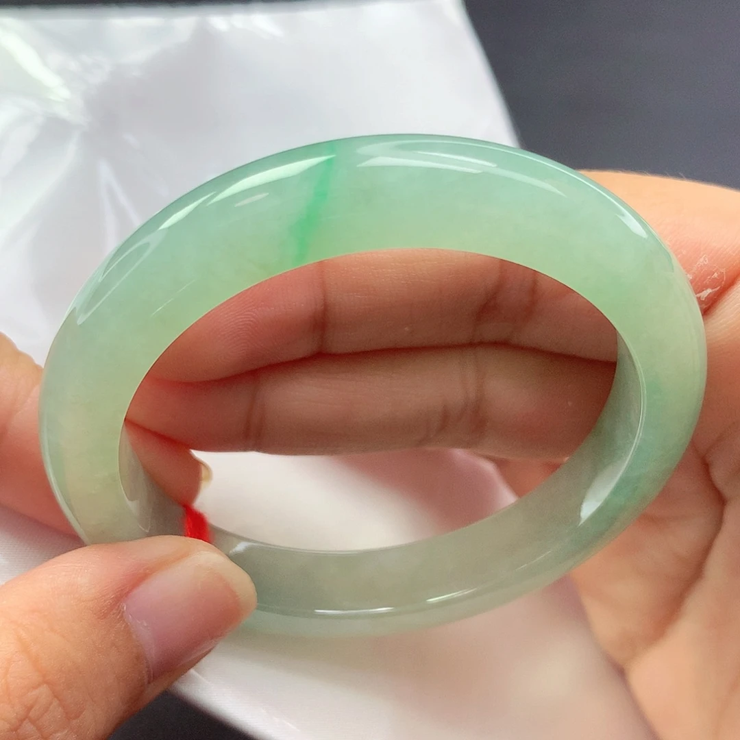 【闪购商品】未镶嵌手镯翡翠880935