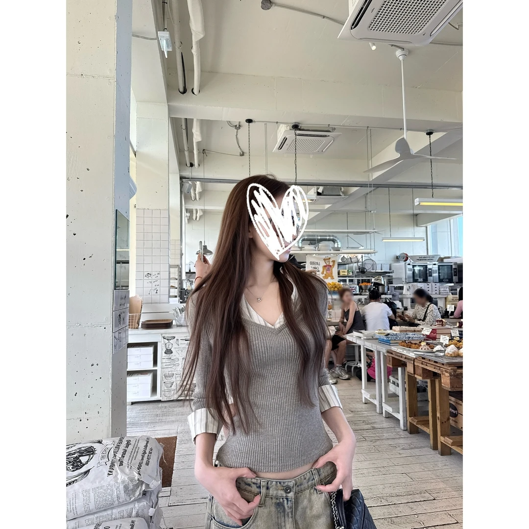 早春秋2025新款高智假两件v领中袖针织衬衫女修身百搭短款上衣潮