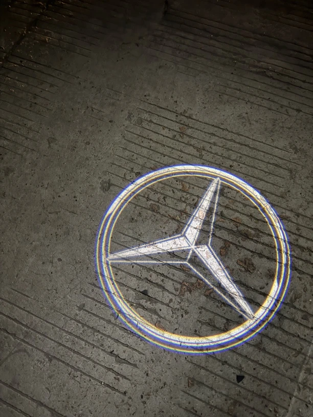 奔驰 c w206 原厂后视镜照地灯配解码器免编程