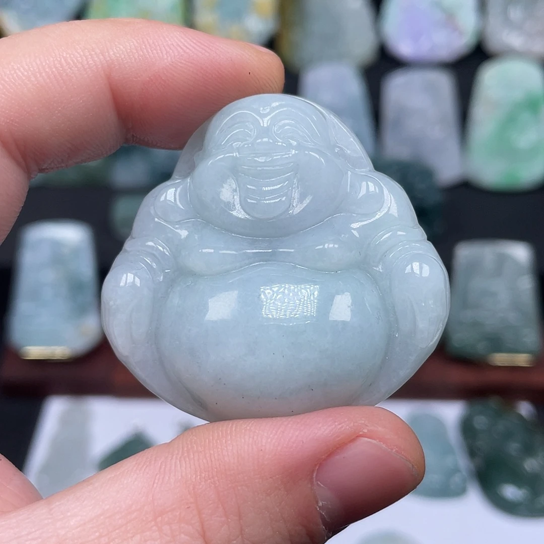 翡翠未镶嵌颈饰佛公