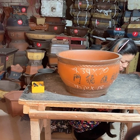 紫砂花盆金钟盆一个