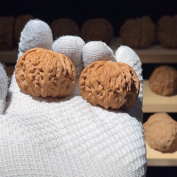 吊坠文玩核桃山地正磨41