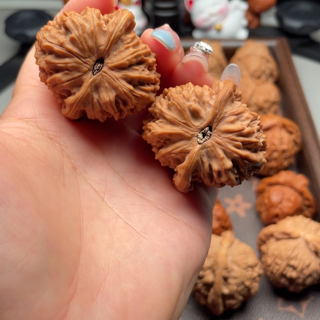 没***帅文玩核桃金麒麟37