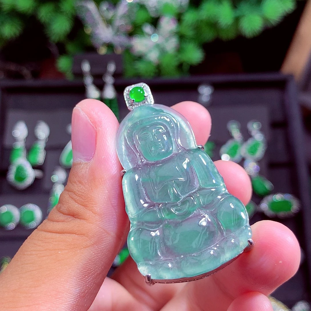 颈饰未镶嵌翡翠天然