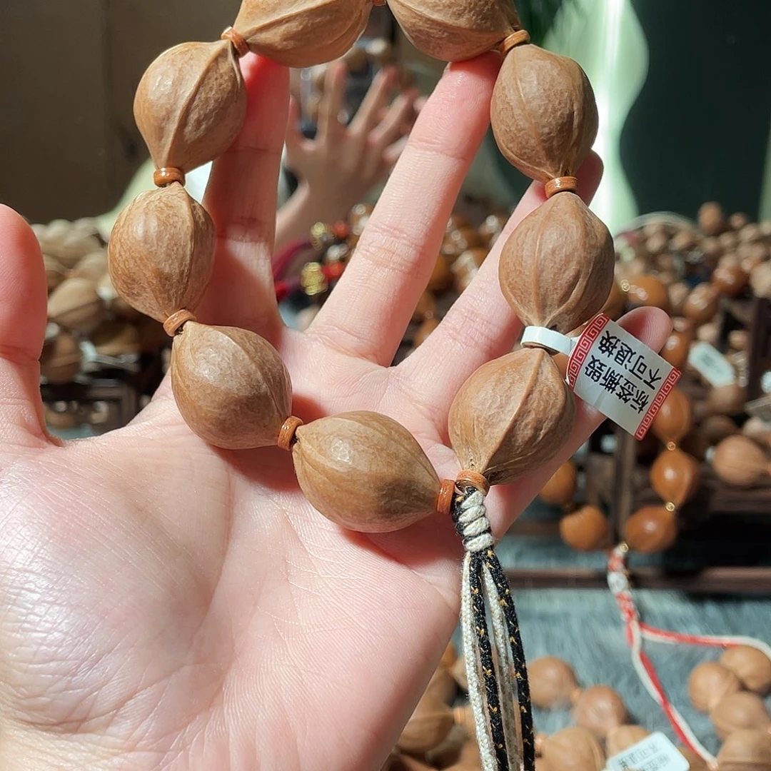 萧***火橄榄核吊坠2129一物一拍