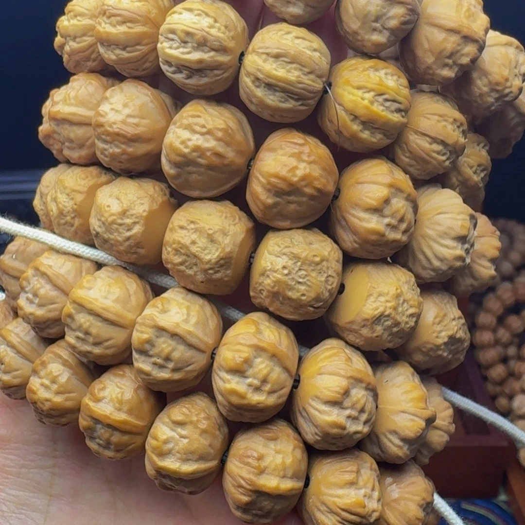 核桃手串/手链买二送一，福利，瑕疵，手串，颗颗漏眼