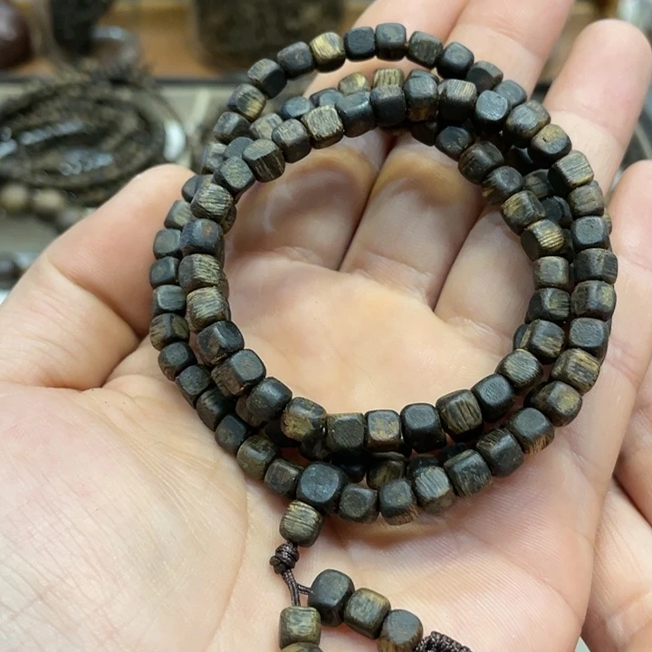 沉香手串小****2奇楠佛珠多圈沉水