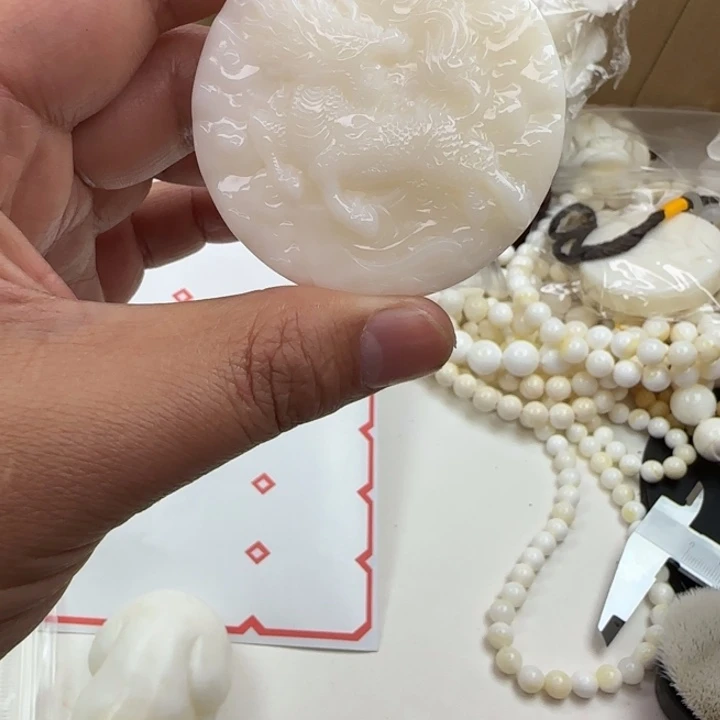 吊坠贝壳麒麟64号