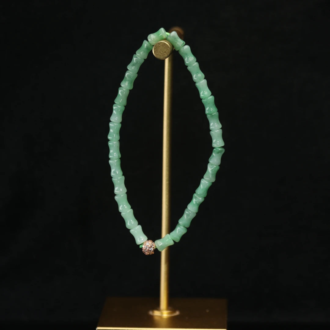 2天然缅甸翡翠A货冰绿手串/900046/上海嘉禾拍卖