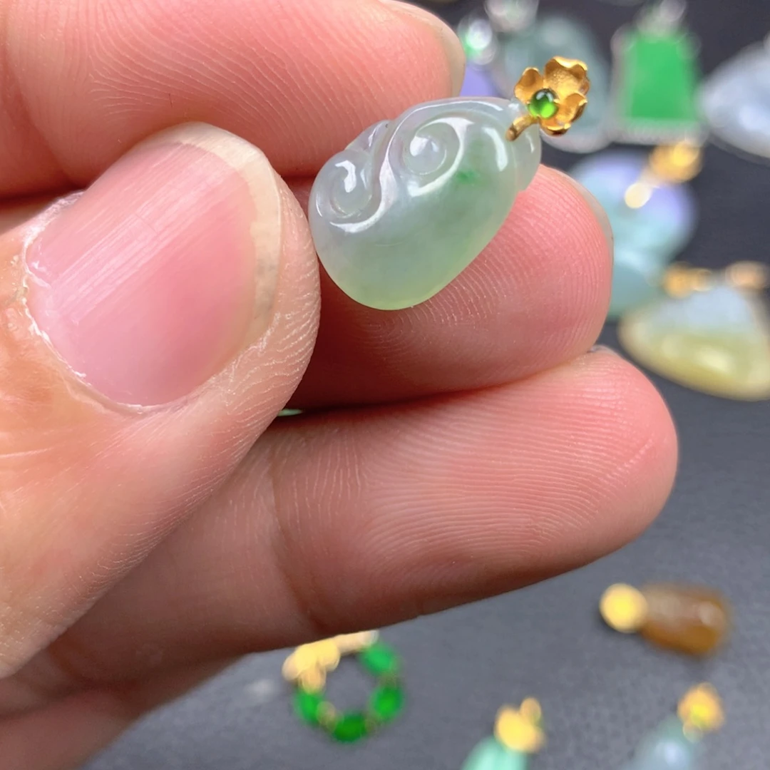 【闪购商品】翡翠18K金镶嵌颈饰翡翠