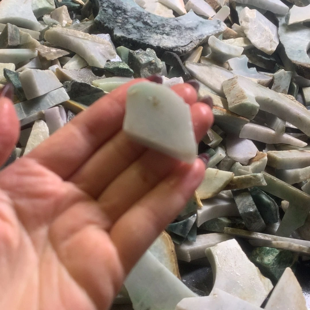 翡翠颈饰未镶嵌缅甸翡翠