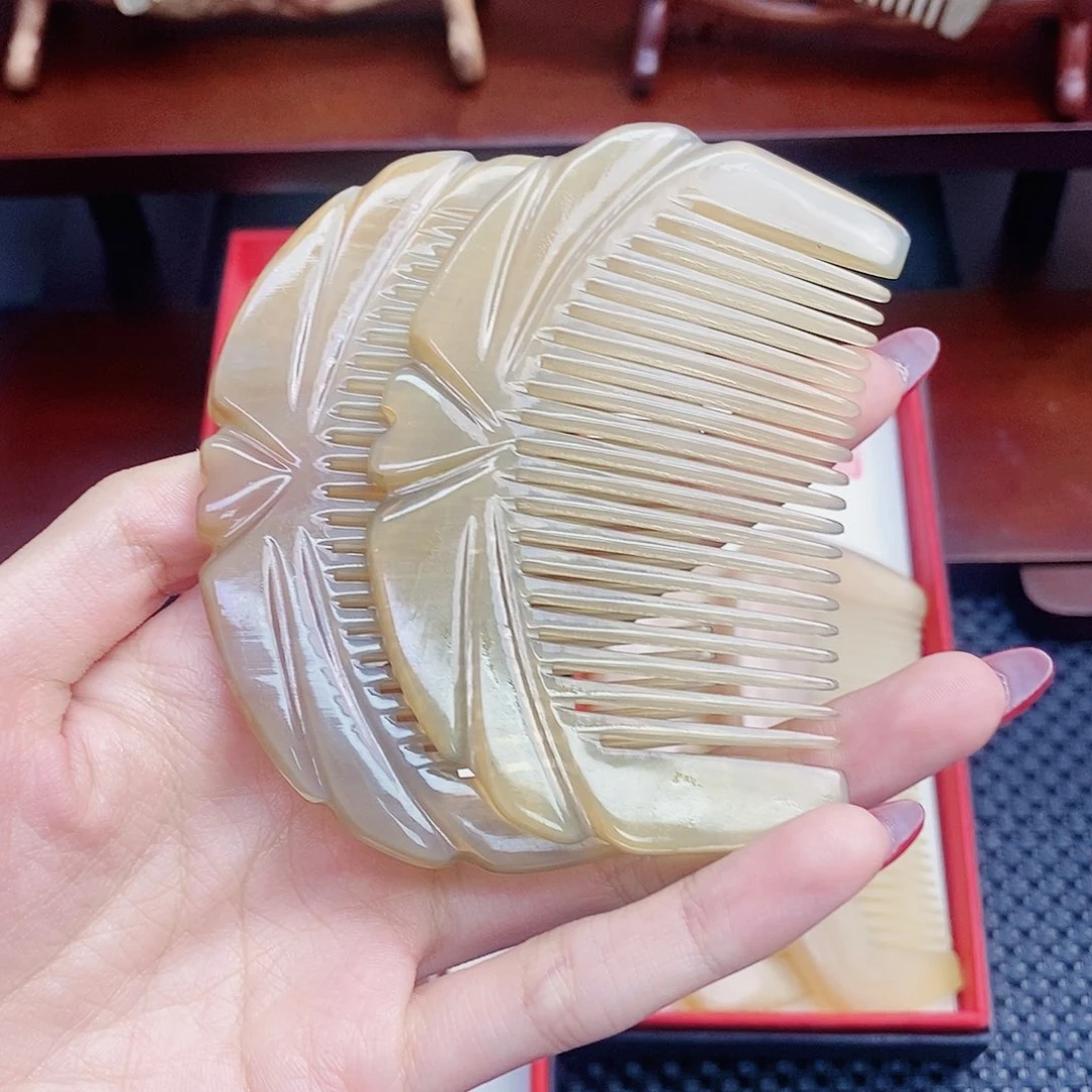 纯手工制作纯牛角梳子