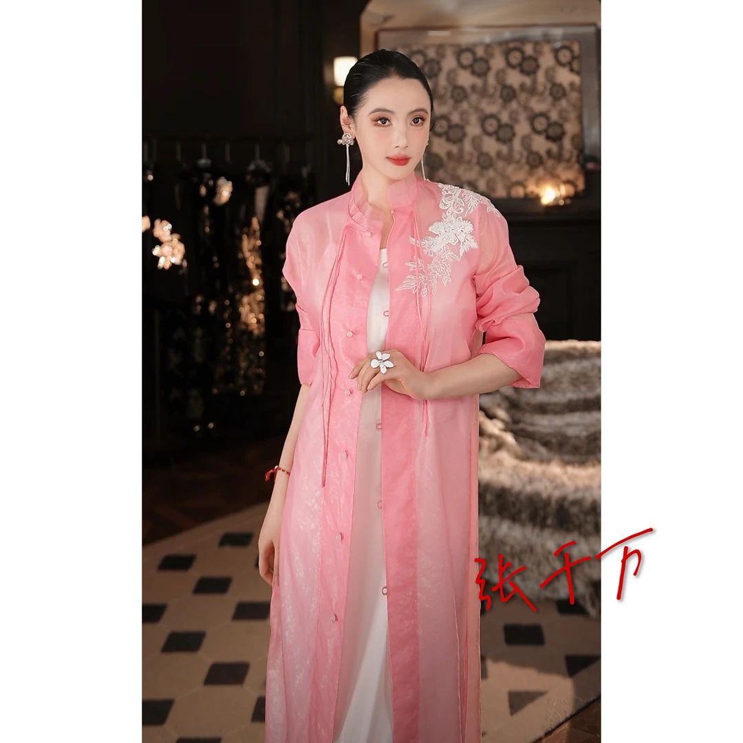 千万骨折价！// 玉琼 手工绣片对襟盘扣连衣裙