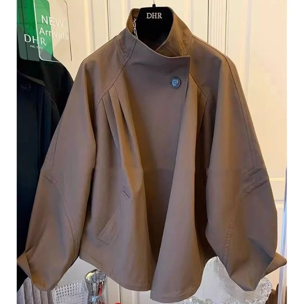 杭州意法风衣女款春秋短款2025新款大码胖mm高级感超好看欧货外套