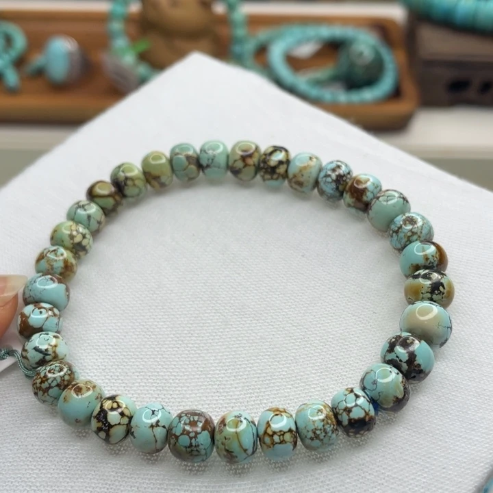 绿松石未镶嵌珠宝