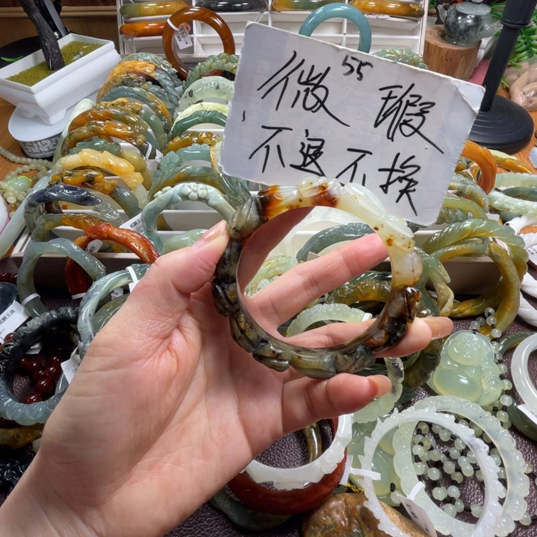 未镶嵌蛇纹石玉手镯