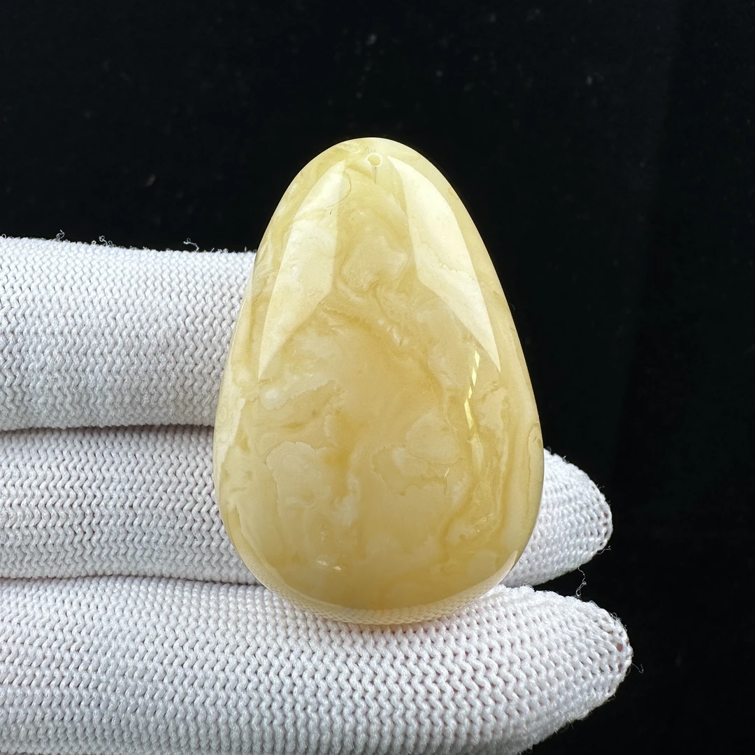 Y2123天然原矿蜜蜡水滴29x42x13mm 10克抖音基地质检发货