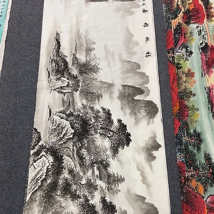 国画小六尺水墨一副