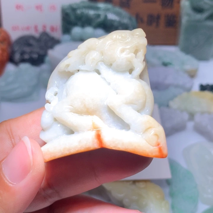 翡翠未镶嵌颈饰保真天然A货翡翠