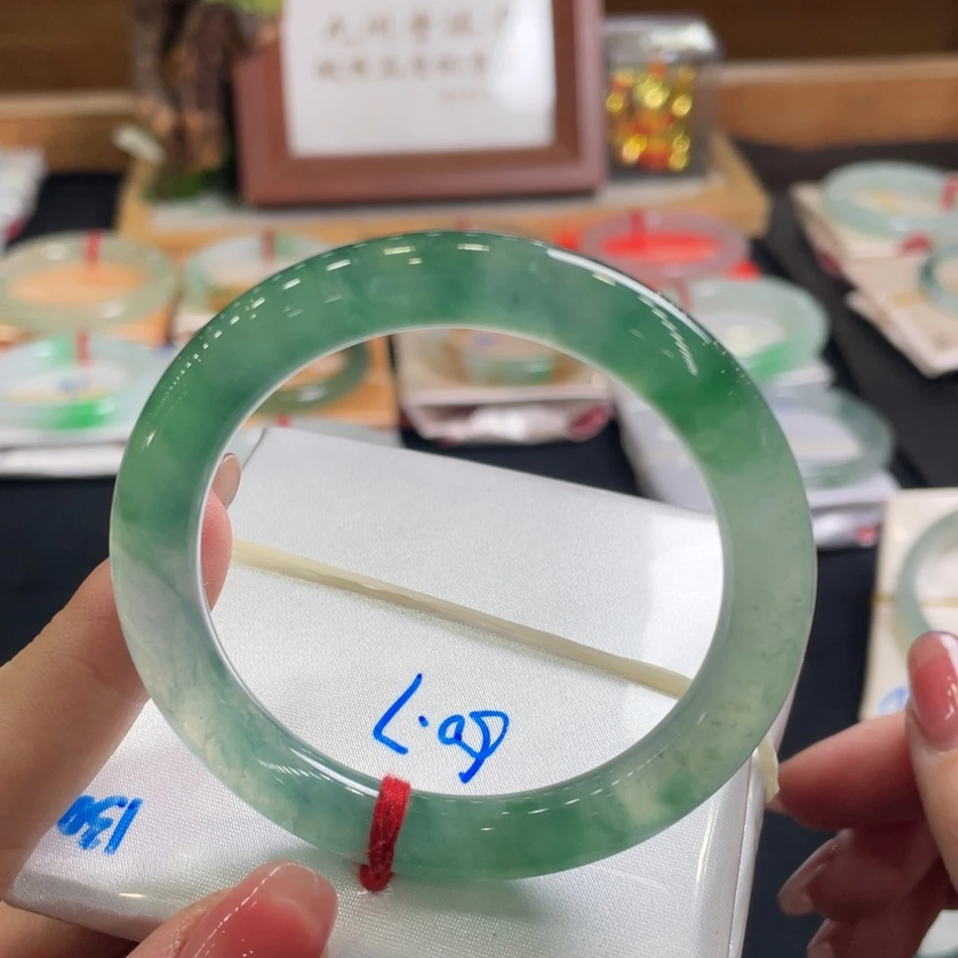 翡翠手镯未镶嵌50.7天然A货