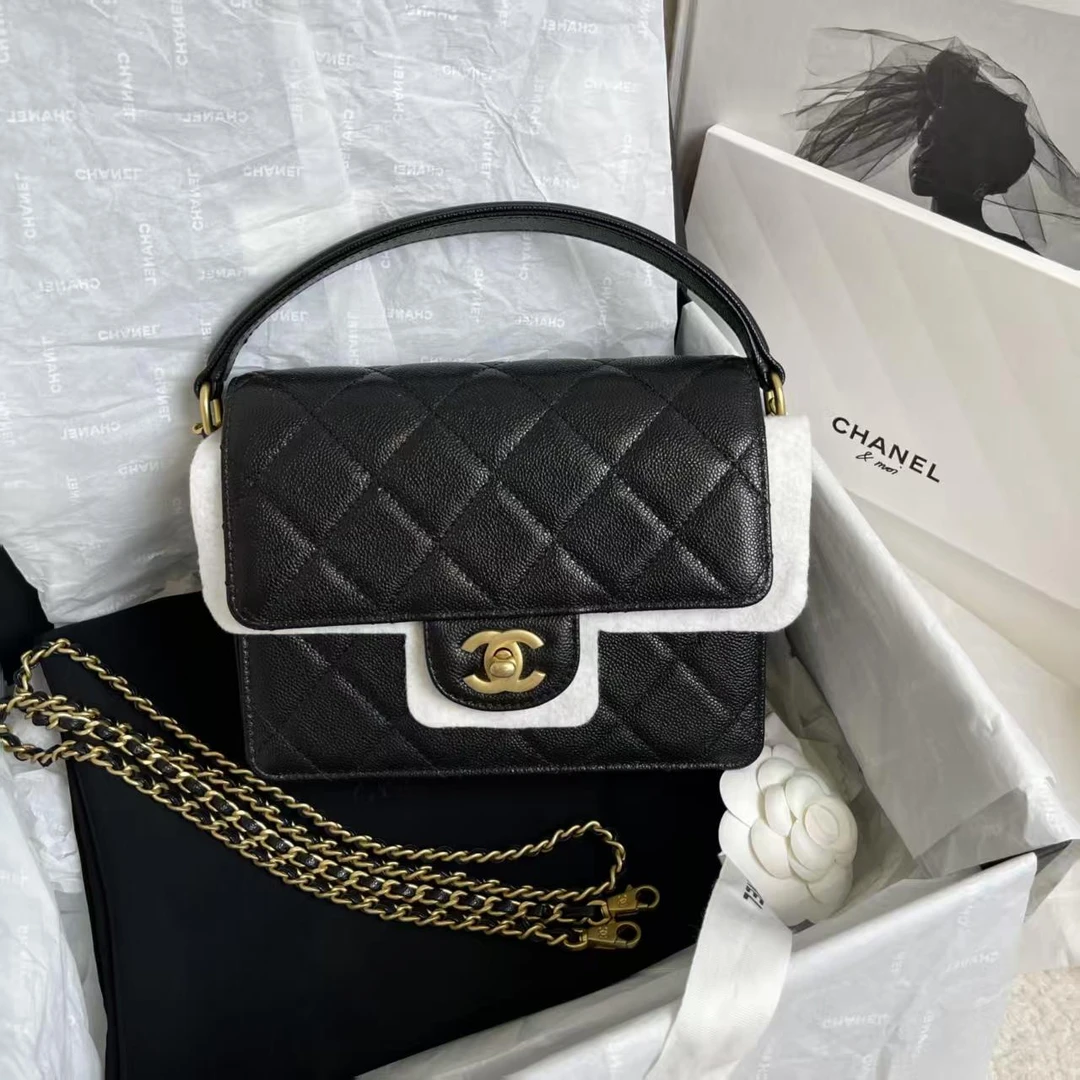 99新 Chanel/香奈儿 24k黑金邮差包/74130640/12期免息/代卖服务