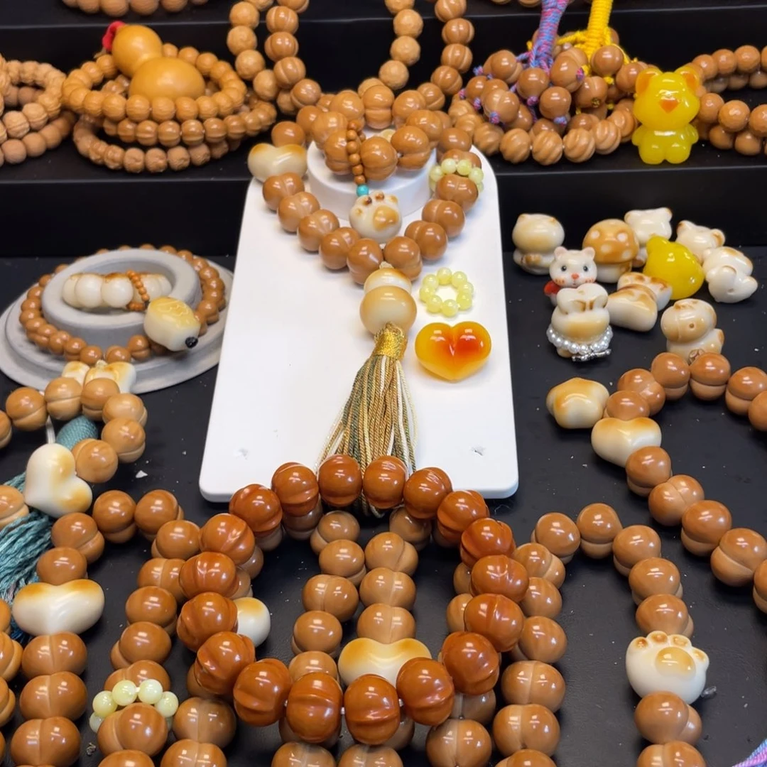 猴头核桃吊坠大鲨鱼