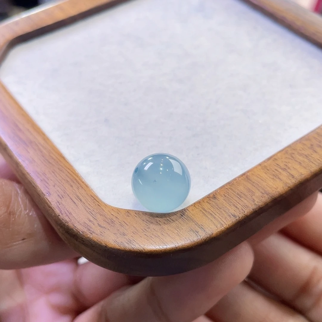 【闪购商品】翡翠颈饰未镶嵌冰蓝