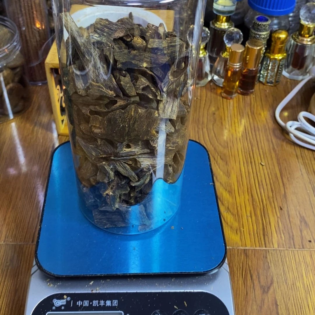 杨***聃沉香沉香碎屑白露210克