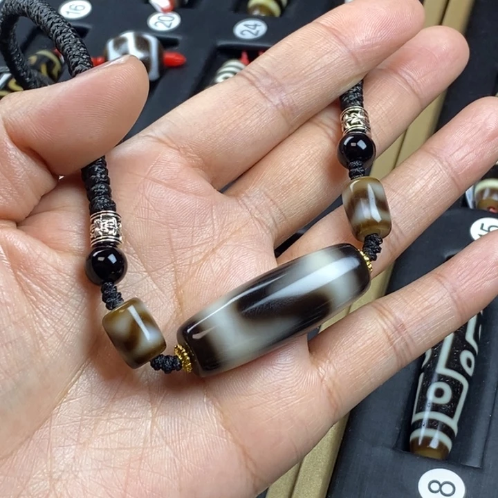 玛瑙/玉髓（覆膜）未镶嵌颈饰