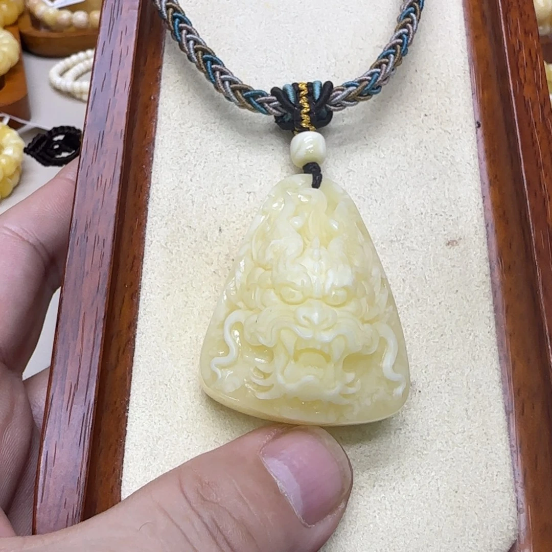 蜜蜡未镶嵌吊坠(赠链)蜜蜡吊坠