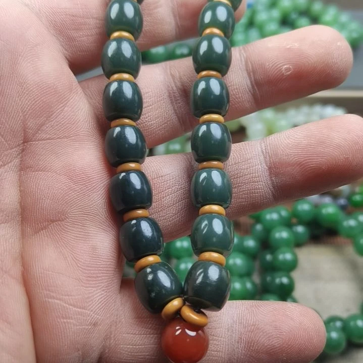 和田玉未镶嵌手链