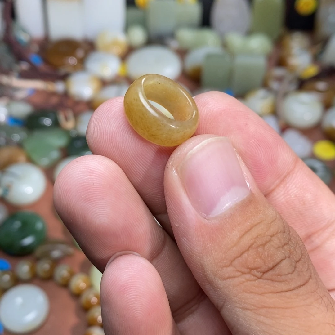 和田玉未镶嵌吊坠(不含链)静*