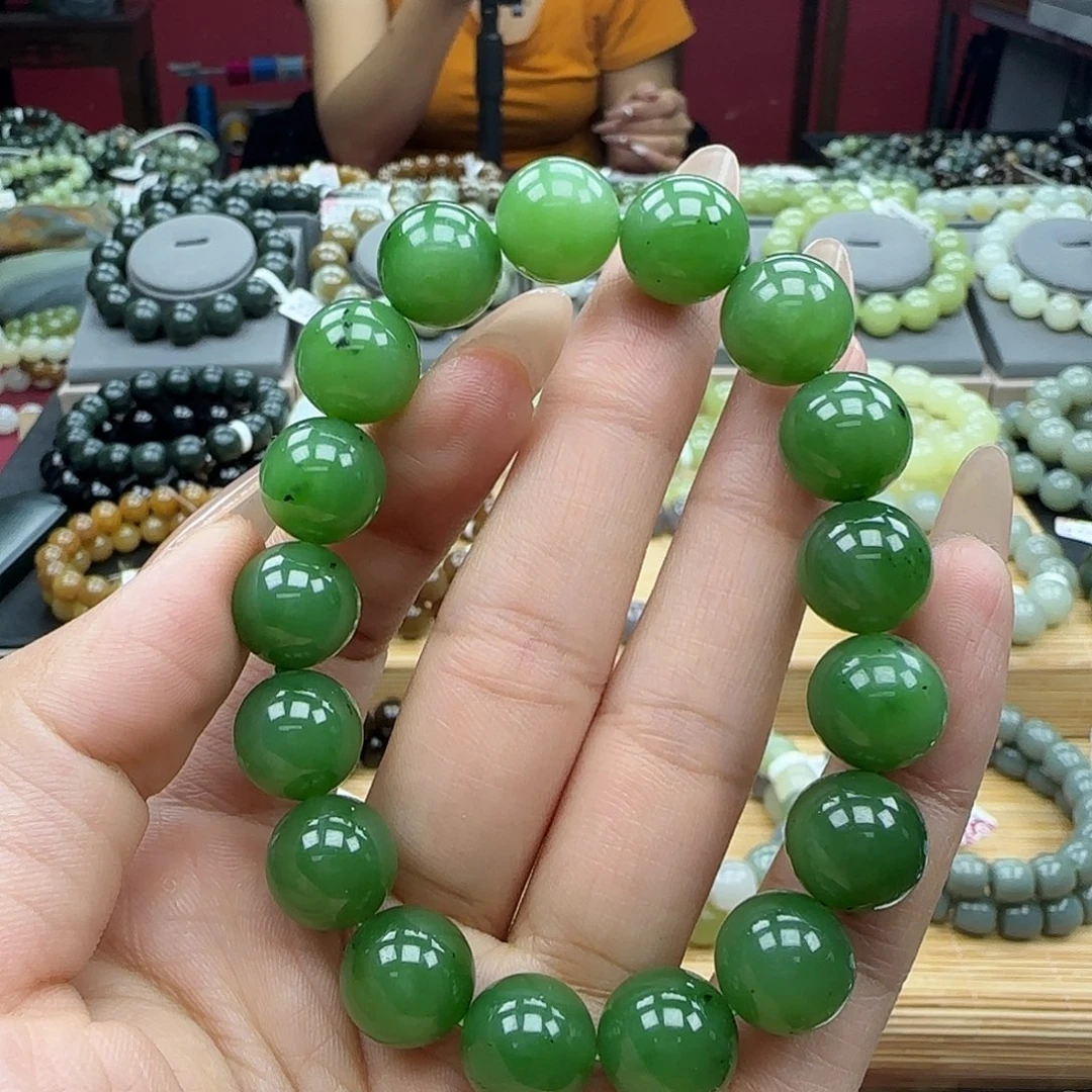 和田玉未镶嵌手串