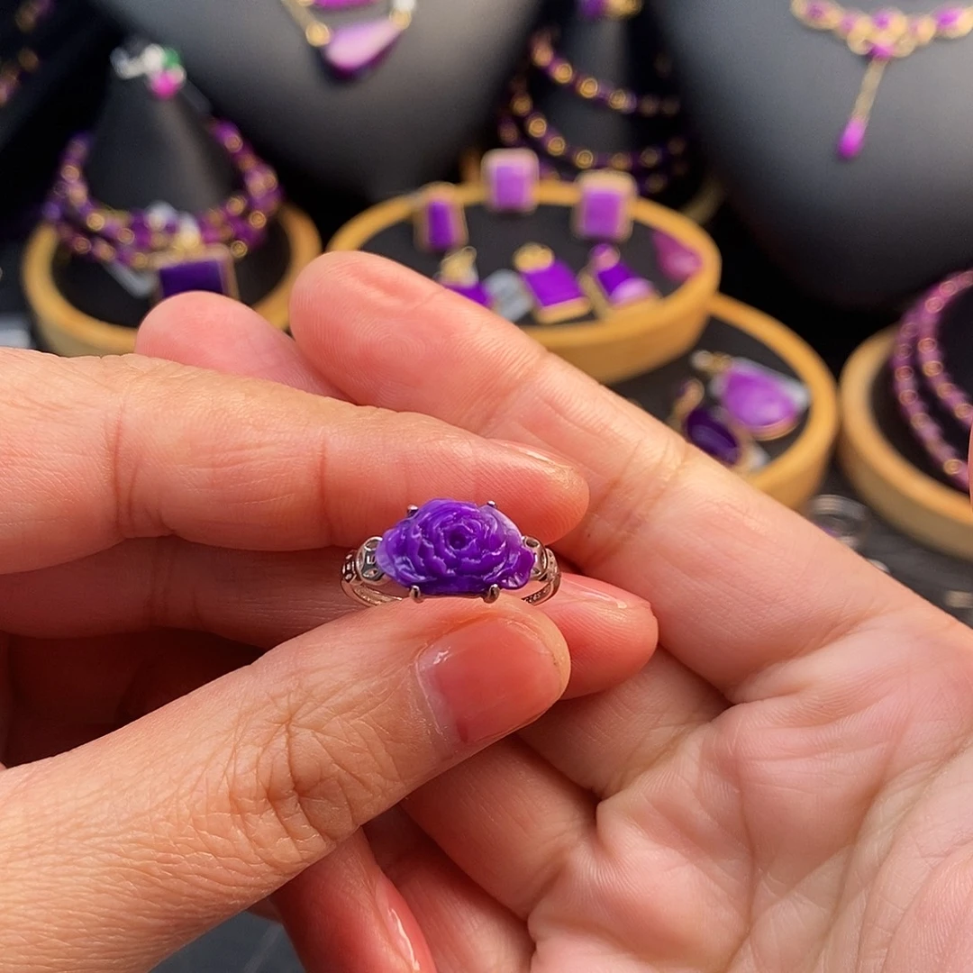 苏纪石（舒俱来）银S925镶嵌耳饰