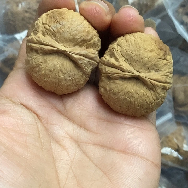 把件文玩核桃云南铁核桃基地1