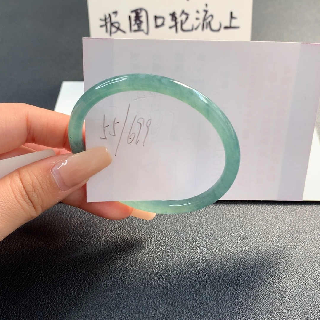 翡翠未镶嵌手镯天然翡翠